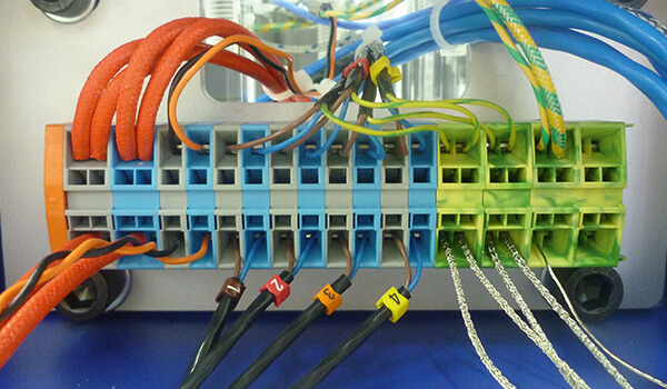 READY2CONNECT terminal block